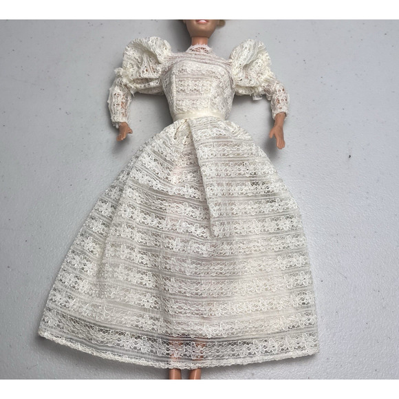 Barbie Beautiful Bride Wedding Dress Superstar Vintage 1977 Mattel #9907 NO Doll - Picture 2 of 16